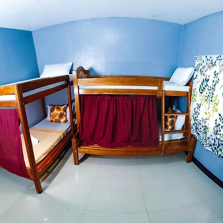 Amparo'S Tourist Inn - Coron Exterior photo