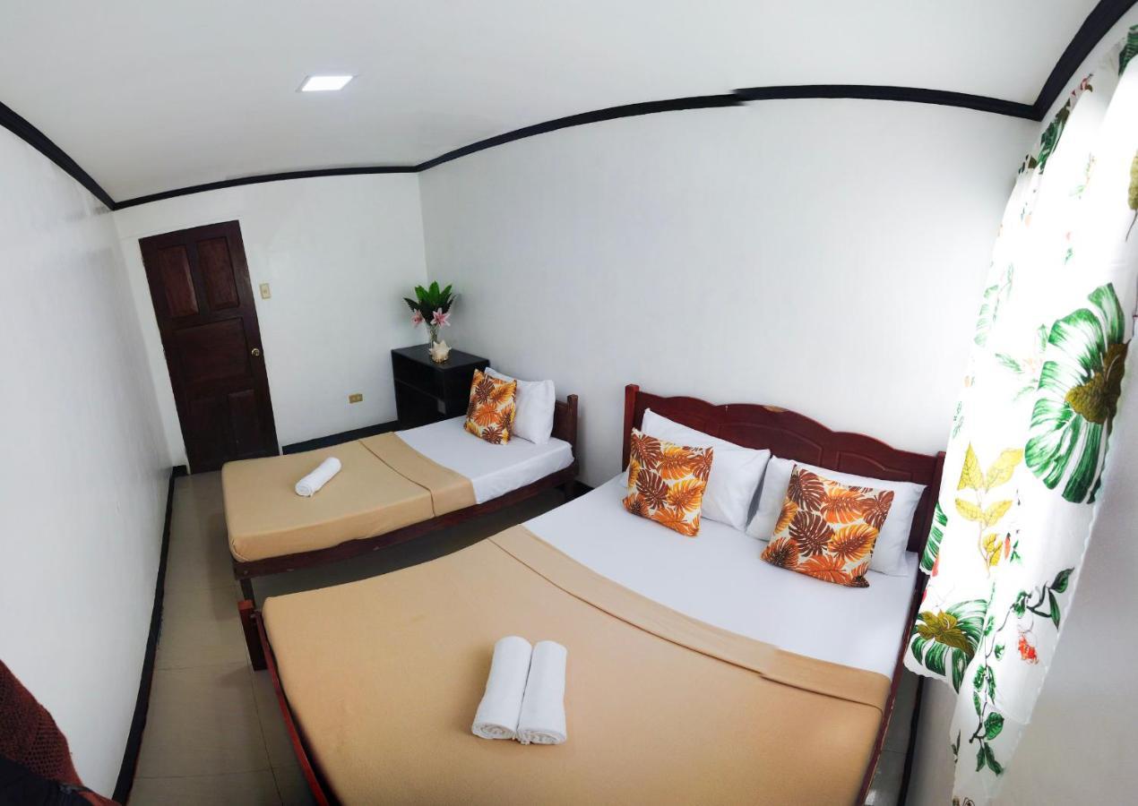 Amparo'S Tourist Inn - Coron Exterior photo