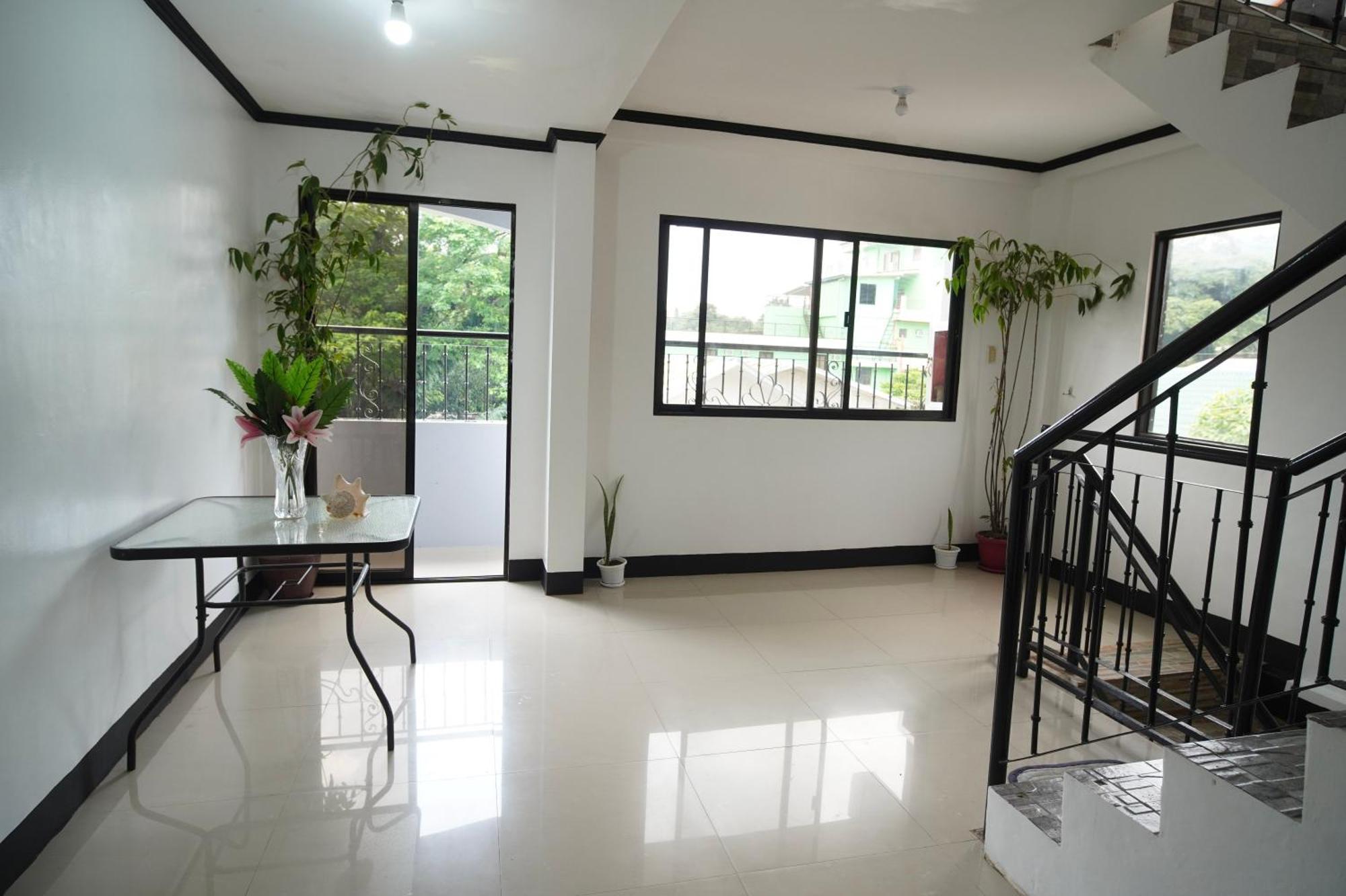 Amparo'S Tourist Inn - Coron Exterior photo
